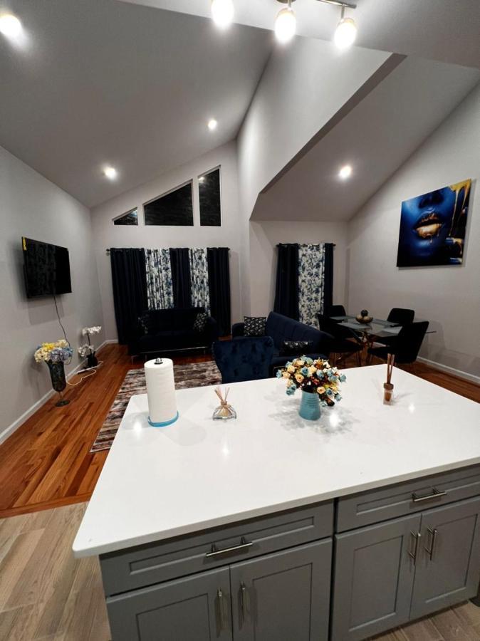 Springview Homes 12Mins From Ewr & 3 Mins From University Hospital نيوآرك المظهر الخارجي الصورة